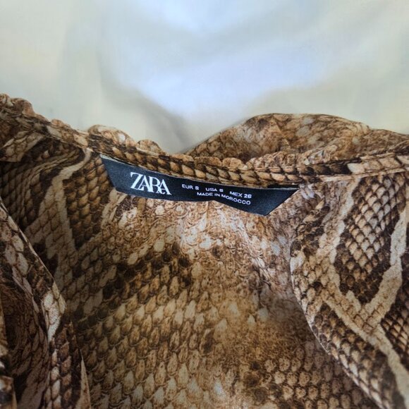 NEW NWT Zara Animal Print snakeskin square neck blouse - Picture 4 of 4